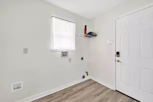 202 Gracie Ln, Niceville, FL 32578 - Photo 21