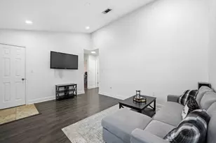 327 John King Rd, Crestview, FL 32539 - Photo 13