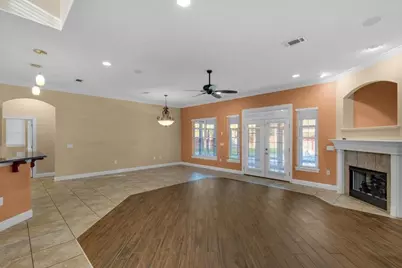 325 Greenwood Way, Niceville, FL 32578 - Photo 9