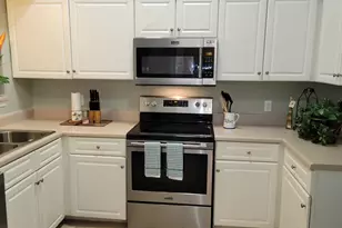 4270 Calinda Ln, Niceville, FL 32578 - Photo 11