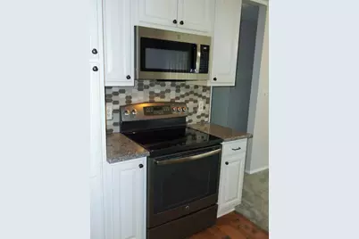 303 NW Linda Lane NW, Fort Walton Beach, FL 32548 - Photo 5