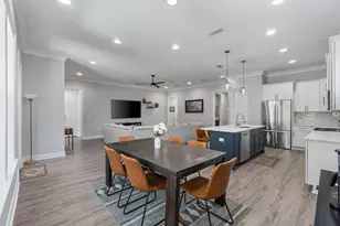 110 Raiders Trail, Valparaiso, FL 32580 - Photo 9