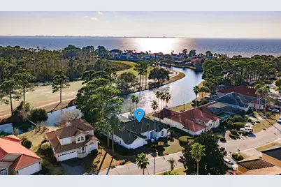 4328 Sunset Beach Circle, Niceville, FL 32578 - Photo 1