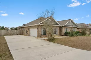 523 Gadwell St, Crestview, FL 32539 - Photo 1