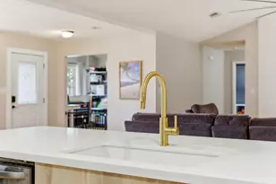 2029 Dudley Ct, Navarre, FL 32566 - Photo 21