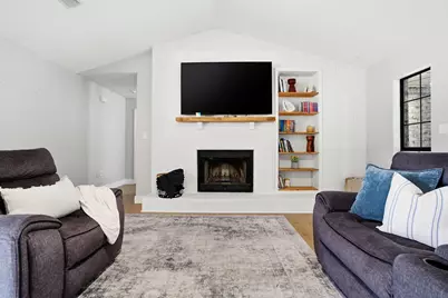 2029 Dudley Court, Navarre, FL 32566 - Photo 17