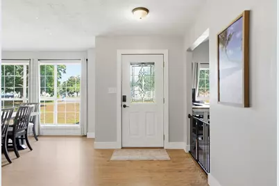 2029 Dudley Court, Navarre, FL 32566 - Photo 9