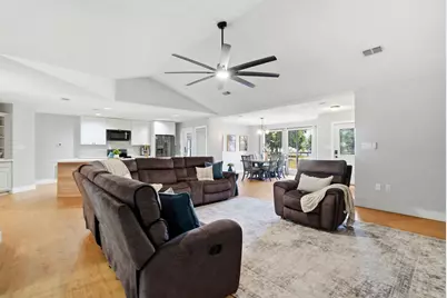 2029 Dudley Court, Navarre, FL 32566 - Photo 15