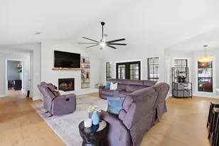 2029 Dudley Ct, Navarre, FL 32566 - Photo 13