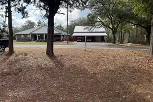 1551 Government St, Ponce de Leon, FL 32455 - Photo 17