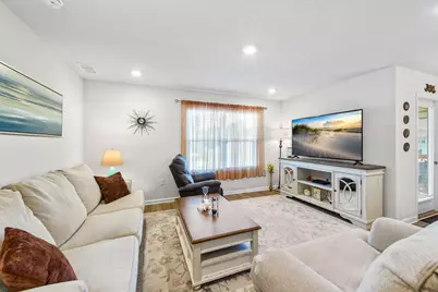 6026 Secretariat Way, Pensacola, FL 32526 - Photo 5