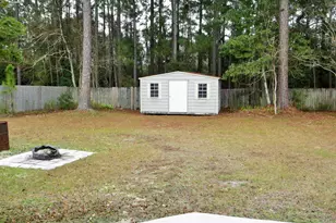 2256 Whispering Pines Blvd, Navarre, FL 32566 - Photo 19