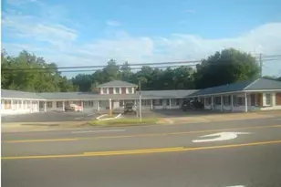 650 W James Lee Blvd W, Crestview, FL 32536 - Photo 1