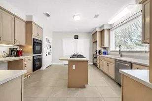 1227 Twin Bay Dr, Fort Walton Beach, FL 32547 - Photo 3