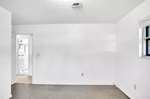 6423 Julia Dr, Milton, FL 32570 - Photo 7