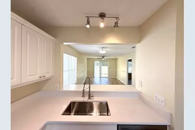 7612 Chablis Circle, Navarre, FL 32566 - Photo 5