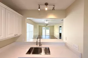 7612 Chablis Cir, Navarre, FL 32566 - Photo 5