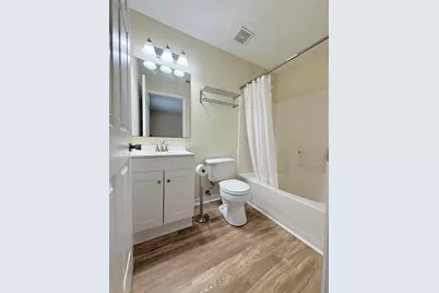 7612 Chablis Circle, Navarre, FL 32566 - Photo 9