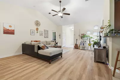 512 Hickory Avenue, Niceville, FL 32578 - Photo 11