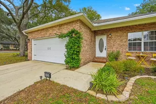 512 Hickory Ave, Niceville, FL 32578 - Photo 5