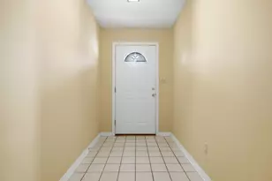 1012 Coronado Dr, Gulf Breeze, FL 32563 - Photo 5