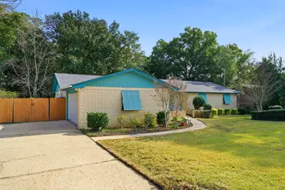 1012 Coronado Drive, Gulf Breeze, FL 32563 - Photo 3