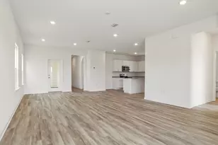 73 Longsedge St, Freeport, FL 32439 - Photo 5