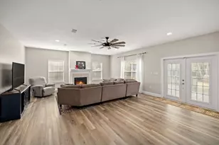 1724 Pine Ave, Niceville, FL 32578 - Photo 19