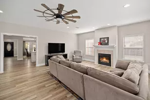 1724 Pine Ave, Niceville, FL 32578 - Photo 17