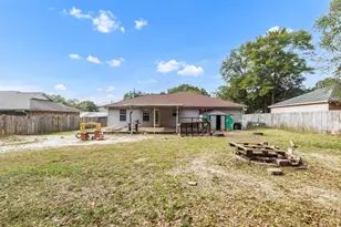 516 Hyde Park Dr, Crestview, FL 32539 - Photo 37