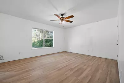 304 Wildwood Street, Mary Esther, FL 32569 - Photo 13