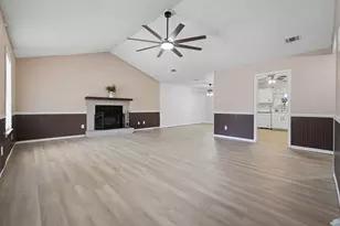 304 Wildwood St, Mary Esther, FL 32569 - Photo 3