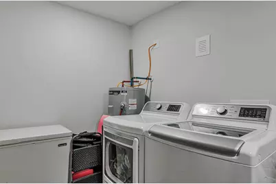 410 James Avenue, Valparaiso, FL 32580 - Photo 39