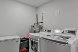 410 James Ave, Valparaiso, FL 32580 - Photo 39