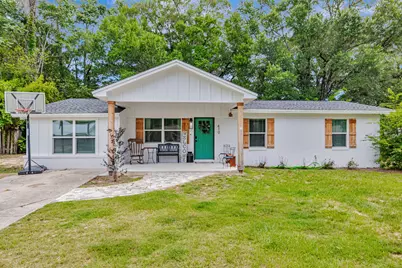 410 James Avenue, Valparaiso, FL 32580 - Photo 1