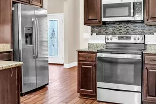 2136 Sardinia Ct, Navarre, FL 32566 - Photo 11