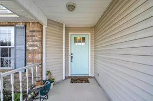 8727 El Paseo St, Navarre, FL 32566 - Photo 5