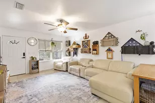 276 E Elm Ave E, Crestview, FL 32536 - Photo 5