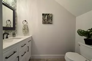 2735 Bay Club Dr, Navarre, FL 32566 - Photo 9