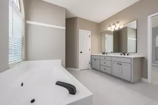 2857 N 1st Ave N, Milton, FL 32583 - Photo 17