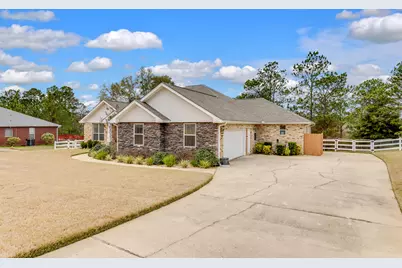 5882 Saratoga Drive, Crestview, FL 32536 - Photo 3