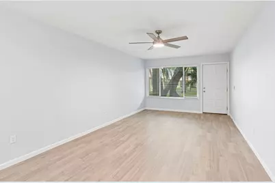 210 Pelham Drive #109B, Fort Walton Beach, FL 32547 - Photo 5