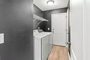 2386 Duncan Ridge Dr, Navarre, FL 32566 - Photo 23