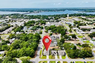 57 5th St, Shalimar, FL 32579 - Photo 29