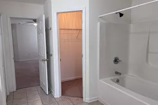 64 7th St, Shalimar, FL 32579 - Photo 9