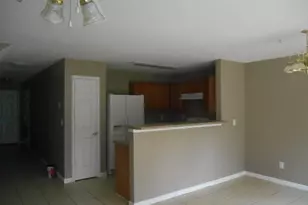 135 Swaying Pine Ct, Crestview, FL 32539 - Photo 5