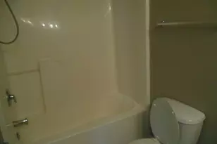 135 Swaying Pine Ct, Crestview, FL 32539 - Photo 9