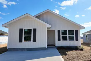 6485 Firefly Dr, Milton, FL 32583 - Photo 1