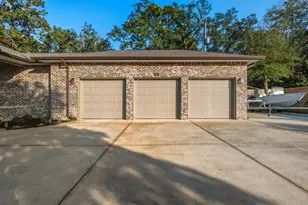 223 NW Girard Ave NW, Fort Walton Beach, FL 32548 - Photo 9