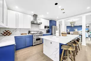 82 S Barrett Square S, Inlet Beach, FL 32461 - Photo 3